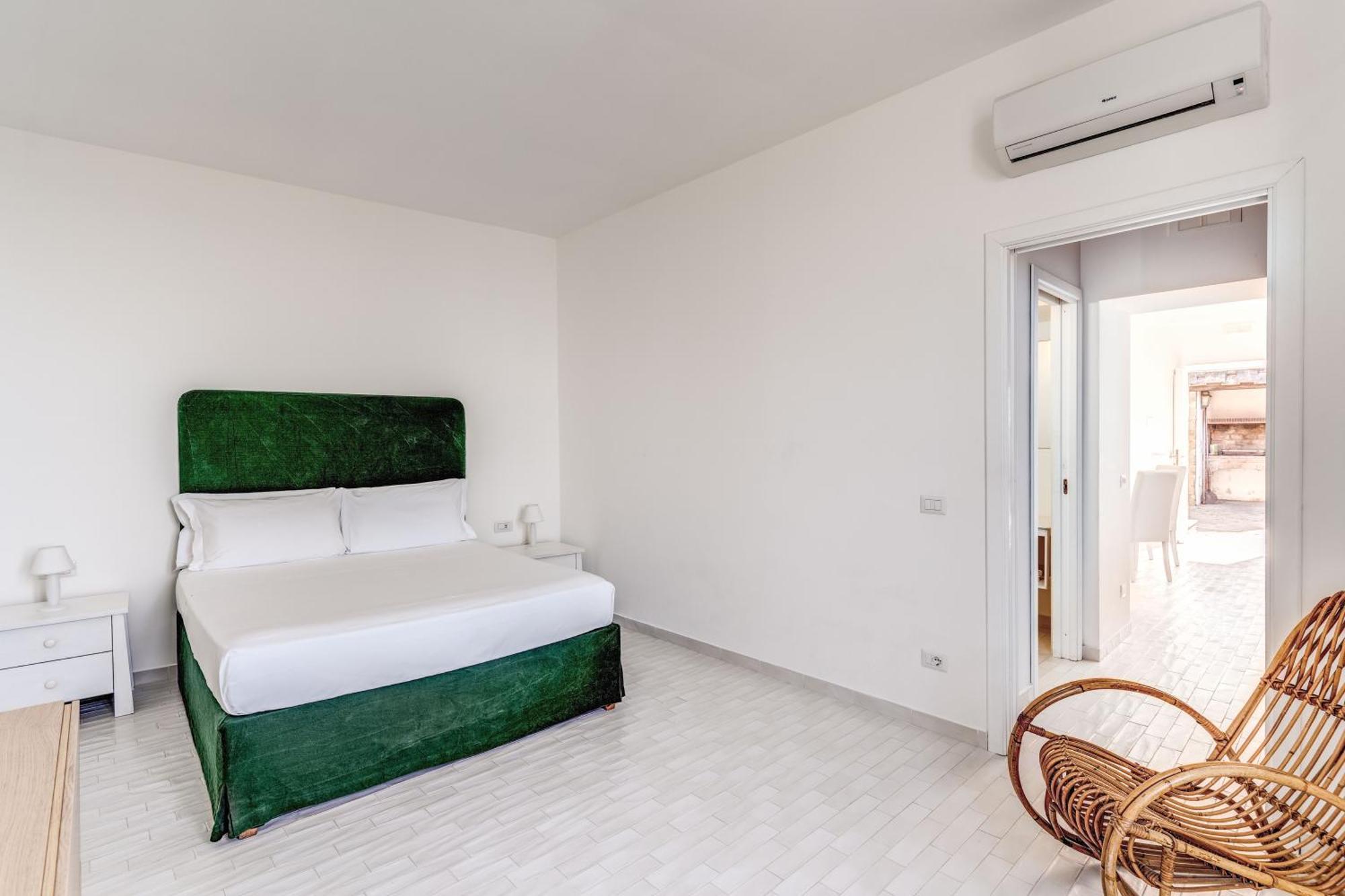 Villa Giulia Boutique Views Pool And Guest Services Σορέντο Εξωτερικό φωτογραφία